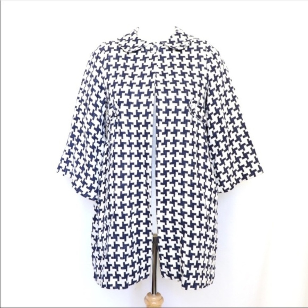Helena Neiman Marcus Blue White Coat Small